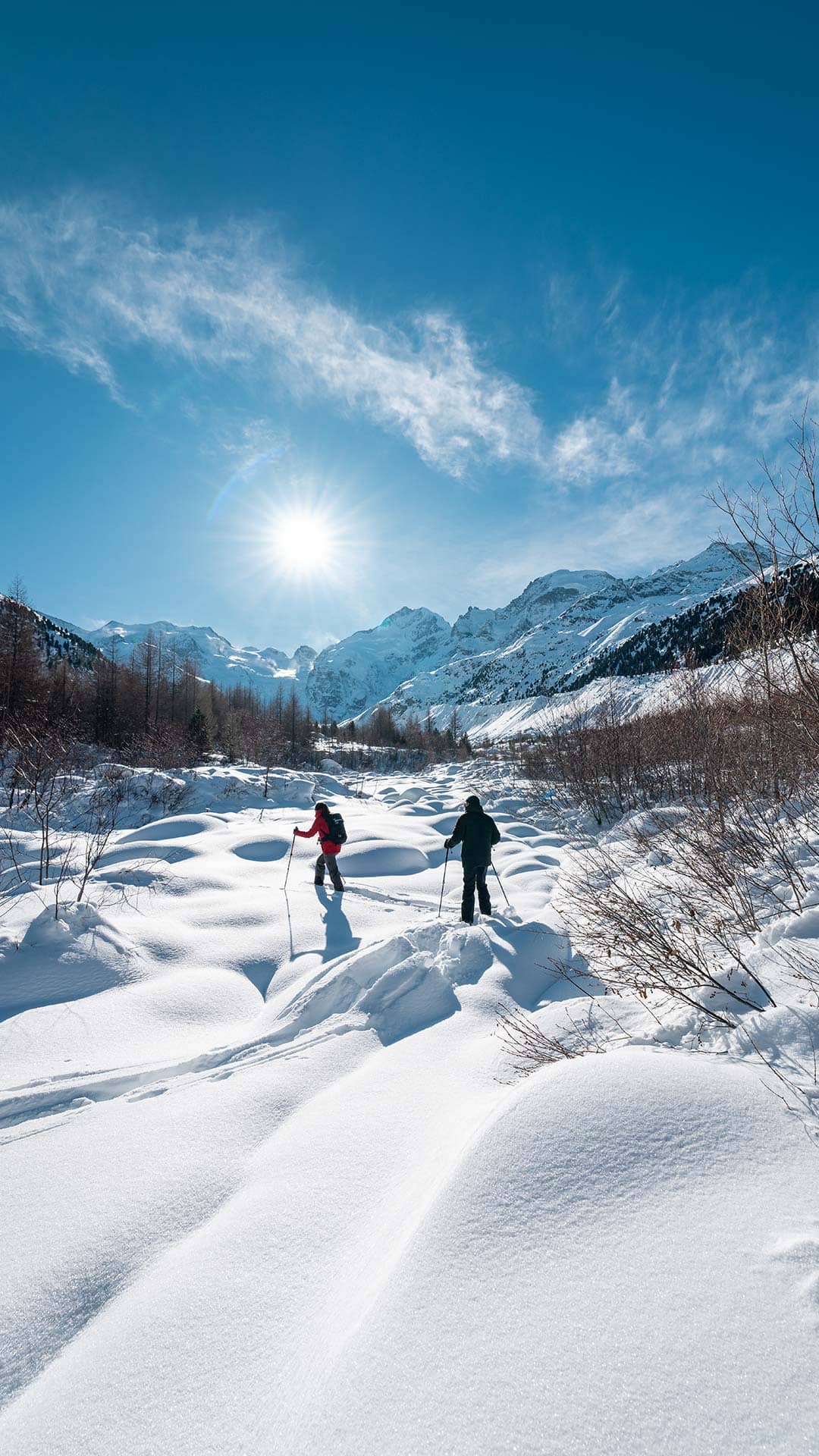 Schneeschuhwandern im Engadin