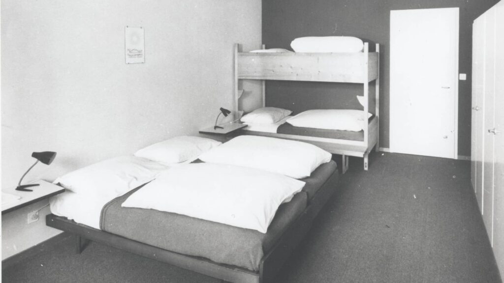 Das Hotel Olympia Metropol wird renoviert und 1957 als Laudinella eröffnet.