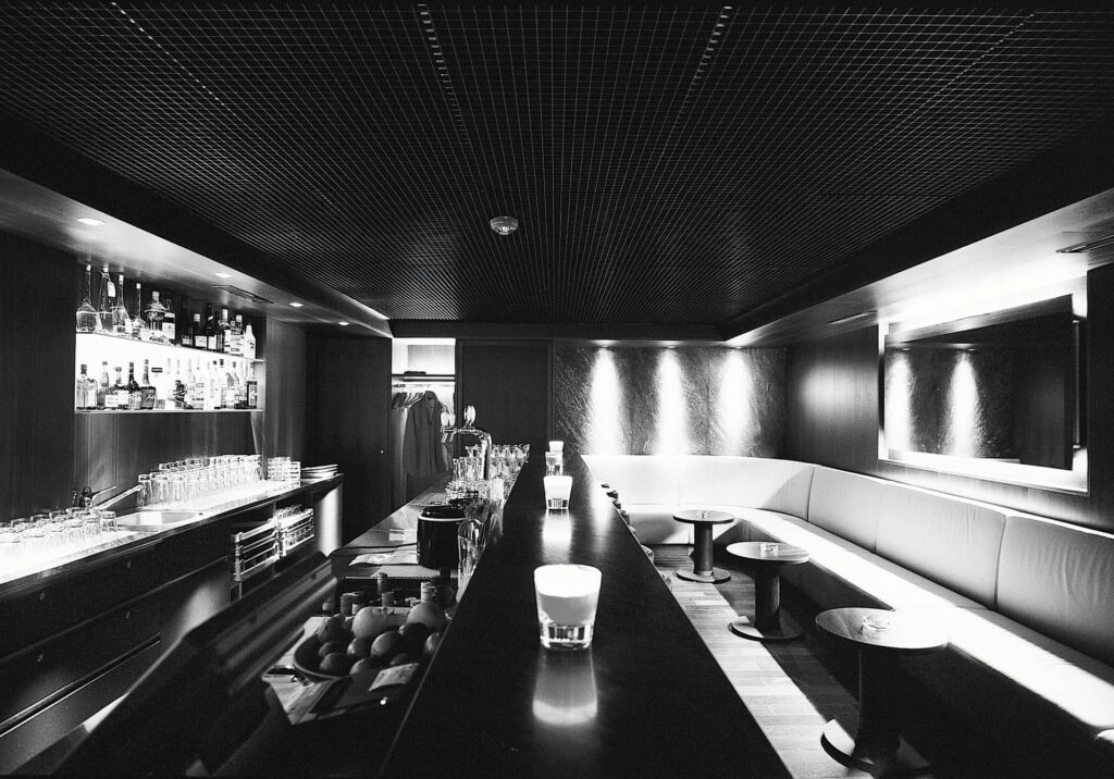 Ehemalige Kellebar im Hotel Laudinella im Jahr 2004